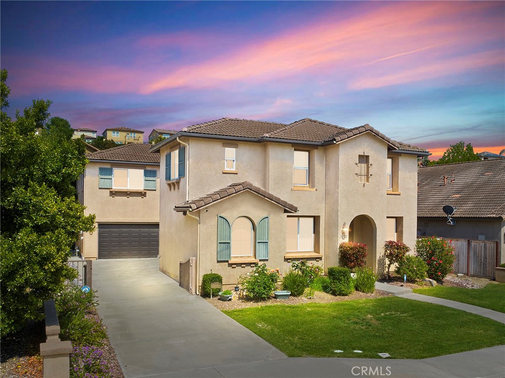 1152 Parkview Drive, Oceanside, CA 92057