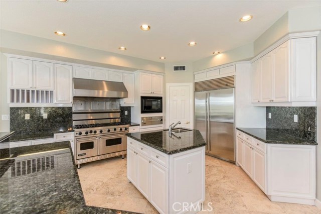 A4a7db04 680a 4cd2 Baa2 61a14858f8ed