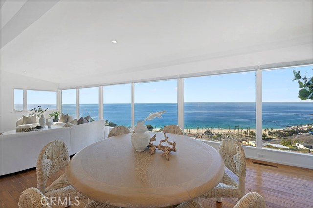 Detail Gallery Image 6 of 46 For 31161 Holly Dr, Laguna Beach,  CA 92651 - 5 Beds | 2/1 Baths
