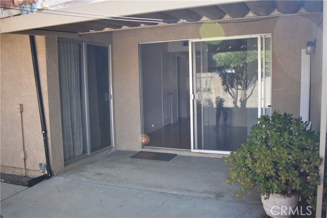 Detail Gallery Image 15 of 18 For 939 W Pine St #E,  Upland,  CA 91786 - 2 Beds | 2 Baths