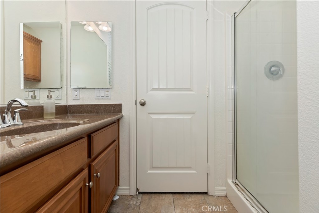 MLS #OC25133999 img 24