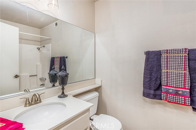 Detail Gallery Image 12 of 27 For 5223 W Palmer Dr, Banning,  CA 92220 - 2 Beds | 2 Baths
