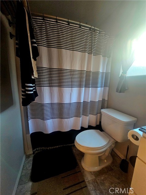 Detail Gallery Image 38 of 61 For 1130 Park Place, Lake Arrowhead,  CA 92378 - 3 Beds | 2 Baths