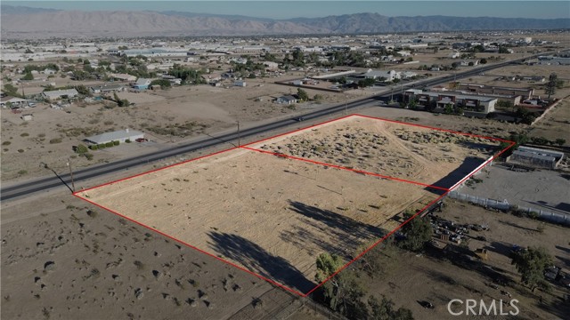 0 Hesperia Rd, Hesperia CA: https://media.crmls.org/medias/a4aa7374-b58b-45f6-94d9-e9e62eec75df.jpg