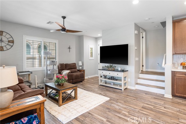Detail Gallery Image 6 of 20 For 8705 Celebration St, Chino,  CA 91708 - 3 Beds | 2/1 Baths