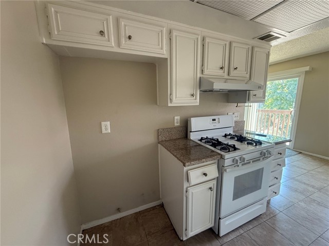 Detail Gallery Image 13 of 25 For 1251 S Meadow Ln #174,  Colton,  CA 92324 - 2 Beds | 2 Baths