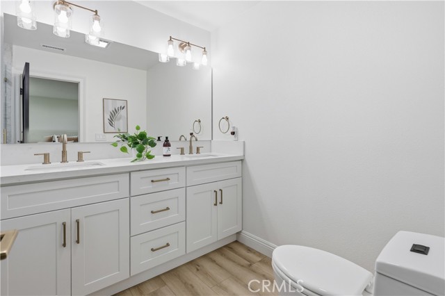 Detail Gallery Image 23 of 29 For 12811 Chaplet, North Tustin,  CA 92705 - 3 Beds | 2 Baths