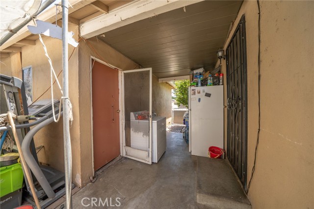 903 N Eleanor Street, Pomona CA: https://media.crmls.org/medias/a4ac112a-e210-45f4-a6cc-bda4676c5499.jpg