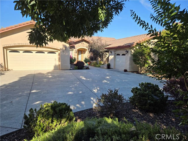 Detail Gallery Image 1 of 29 For 2270 Del Sol Pl, Paso Robles,  CA 93446 - 4 Beds | 3/1 Baths