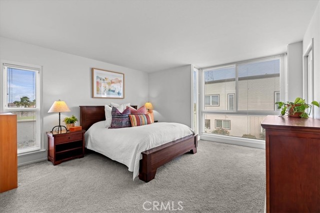 Detail Gallery Image 26 of 39 For 21282 Wavecrest Cir, Huntington Beach,  CA 92646 - 2 Beds | 2 Baths