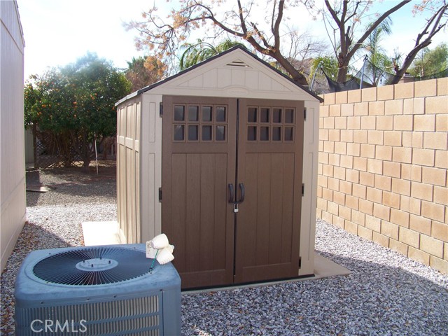 655 Main, San Jacinto CA: https://media.crmls.org/medias/a4ad0b52-f9d5-4df7-b7ef-ba92658885b2.jpg