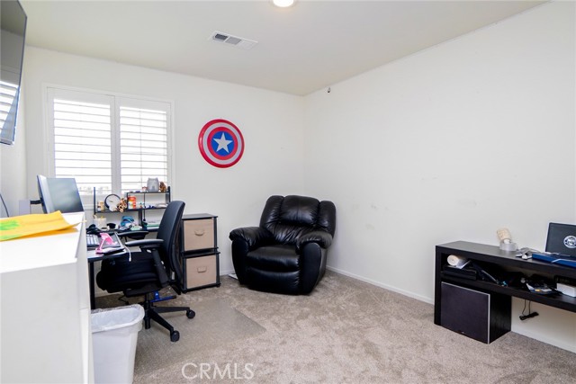 Detail Gallery Image 33 of 61 For 11703 Periwinkle Pl, Jurupa Valley,  CA 91752 - 5 Beds | 3 Baths