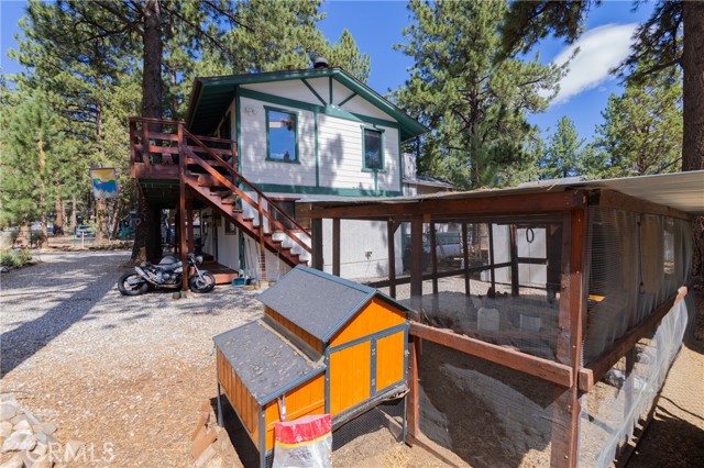 Detail Gallery Image 5 of 30 For 1971 Fern Ln, Big Bear City,  CA 92314 - 3 Beds | 1/1 Baths