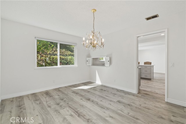Detail Gallery Image 12 of 36 For 42 Verde Vista Dr, Thousand Oaks,  CA 91360 - 4 Beds | 3 Baths