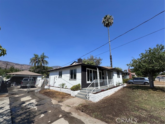 Detail Gallery Image 1 of 2 For 188 Glenfair Ln, San Bernardino,  CA 92407 - 3 Beds | 2 Baths