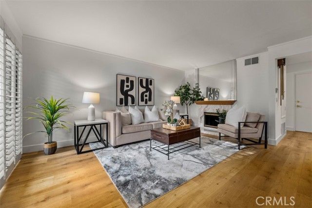 922 N Redding Way, Upland CA: https://media.crmls.org/medias/a4aeef8b-6e83-471b-b0dc-319a1f79837b.jpg