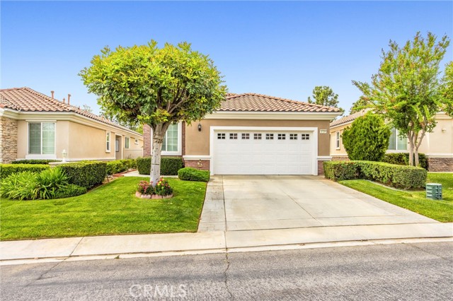 Detail Gallery Image 4 of 47 For 1729 Scottsdale Rd, Beaumont,  CA 92223 - 2 Beds | 2 Baths