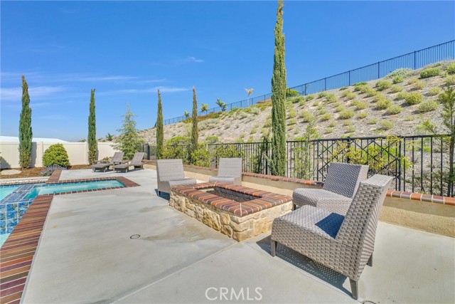 Detail Gallery Image 52 of 75 For 13477 Gold Medal Ct, Riverside,  CA 92503 - 4 Beds | 3/1 Baths