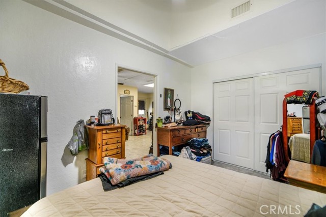 37913 53rd E Street, Palmdale CA: https://media.crmls.org/medias/a4afe588-6bff-489e-94ae-a00c6dce8ef4.jpg