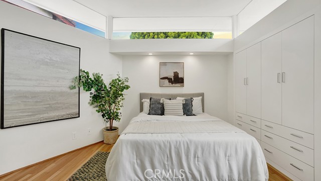 741 Marlin, Laguna Beach CA: https://media.crmls.org/medias/a4b01e07-e7bc-41a1-b6a9-714ec5b70e61.jpg