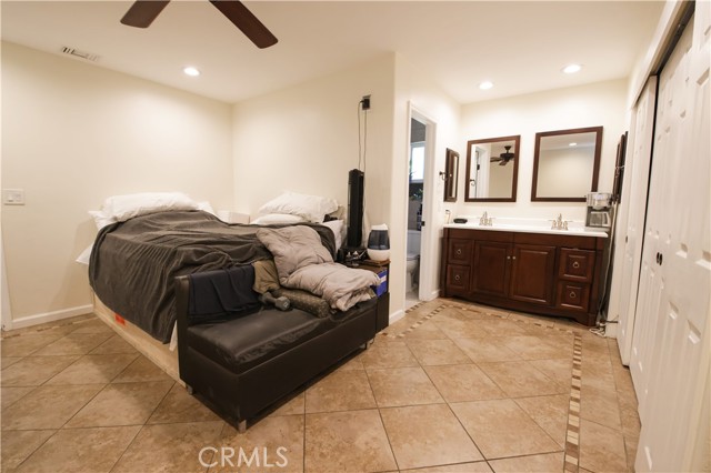 Detail Gallery Image 17 of 46 For 2327 Cienega, Highland,  CA 92346 - 5 Beds | 4 Baths