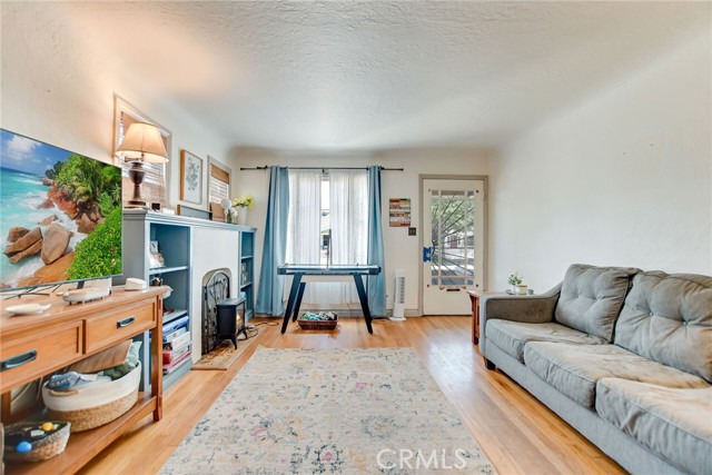 Image 11 of 26 For 238 Wabash Avenue