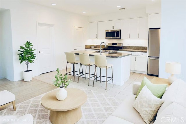Detail Gallery Image 1 of 15 For 11407 Garvey Ave #B,  El Monte,  CA 91732 - 2 Beds | 2/1 Baths