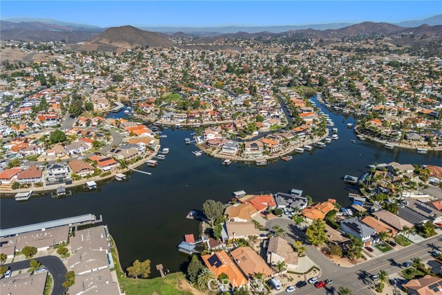 Detail Gallery Image 11 of 12 For 23646 Big Butte Dr, Canyon Lake,  CA 92587 - 3 Beds | 2 Baths