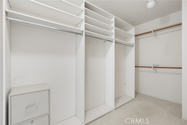 334 Country Club, C photo 25