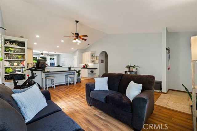 Detail Gallery Image 11 of 58 For 13 Avante, Chico,  CA 95973 - 3 Beds | 2 Baths