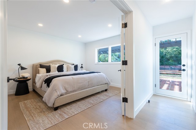 Detail Gallery Image 28 of 45 For 17153 Adlon Rd, Encino,  CA 91436 - 5 Beds | 5/1 Baths