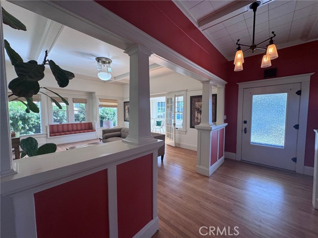 4115 S Carolina Street, San Pedro CA: https://media.crmls.org/medias/a4b3eefd-ecb4-4d44-aebf-df2c885b700d.jpg