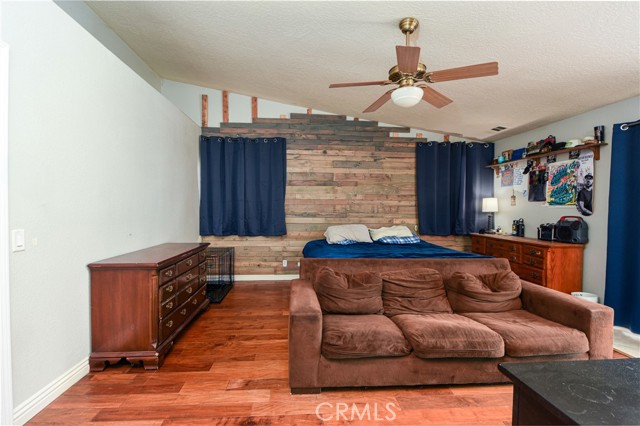 Detail Gallery Image 13 of 32 For 28970 Vacation, Canyon Lake,  CA 92587 - 4 Beds | 2 Baths