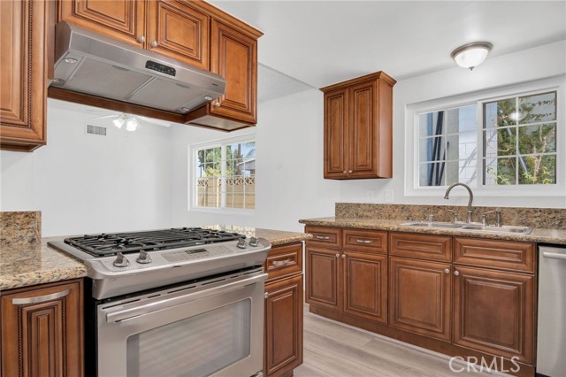4739 Helmgate Drive, El Monte CA: https://media.crmls.org/medias/a4b5c98c-0de8-46ca-ac5b-a82da0252bb5.jpg