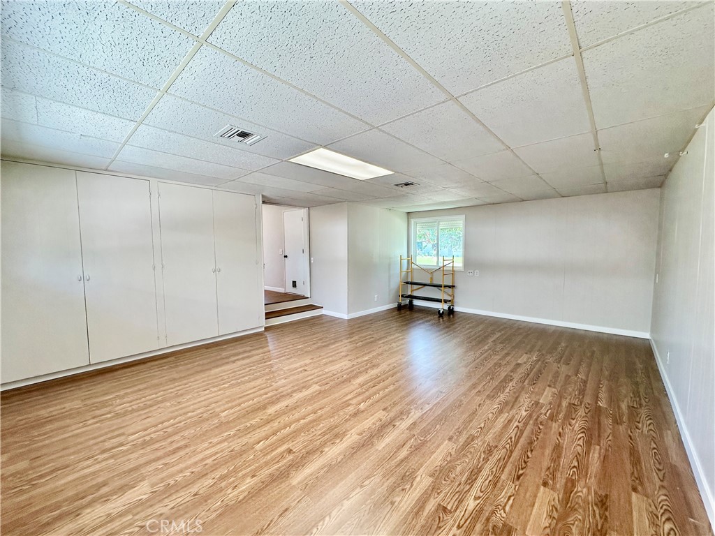 https://media.crmls.org/medias/a4b74b6b-c8b6-4d1f-8398-8e6eb9dafe69.jpg?preset=X-Large
