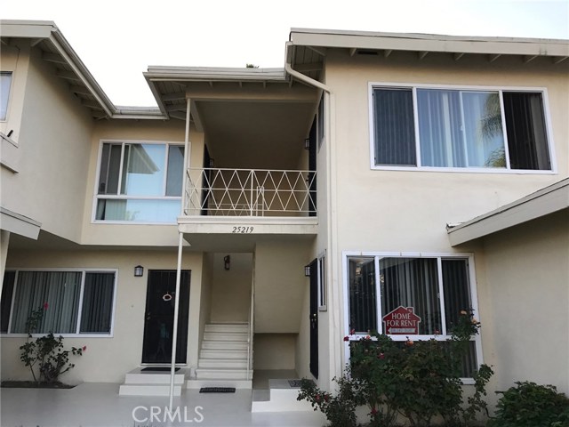 25219 Loytan Street, Torrance, California 90505, 2 Bedrooms Bedrooms, ,1 BathroomBathrooms,Residential Lease,Sold,Loytan,SB17221587