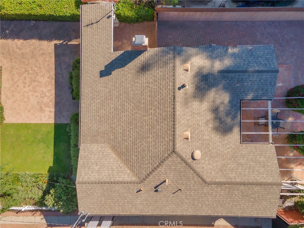 https://media.crmls.org/medias/a4b759b0-61ef-4ea2-a998-94ca20f170b6.jpg?preset=X-Large