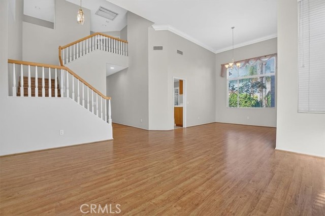 Image 5 of 47 For 2620 Taylor  