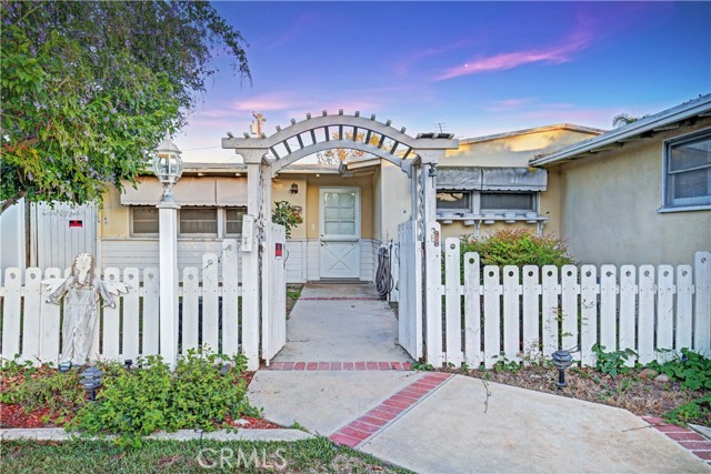 Image 2 for 2590 Willo Ln, Costa Mesa, CA 92627