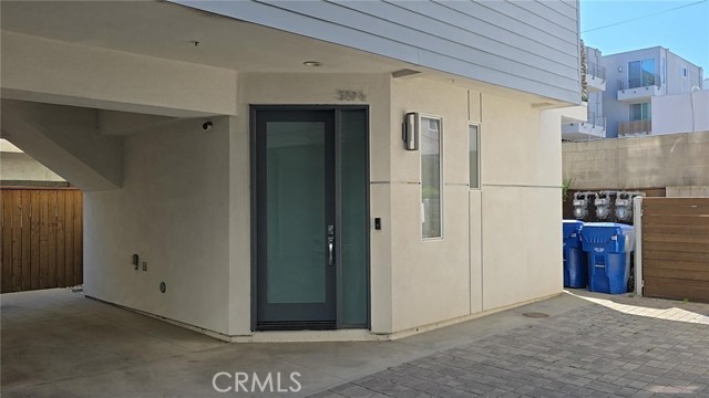 Detail Gallery Image 2 of 11 For 319 S Serrano #1/2,  Los Angeles,  CA 90020 - 3 Beds | 3 Baths