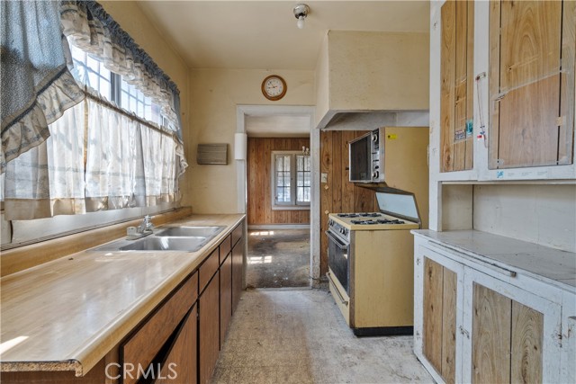 201 N Carondelet Street, Los Angeles CA: https://media.crmls.org/medias/a4b88f4c-66af-4585-94bf-232861b5d8e7.jpg