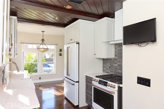 kitchen dining area