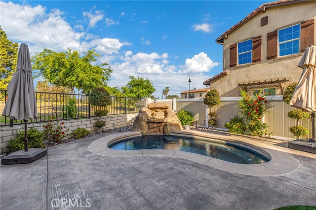 Detail Gallery Image 35 of 48 For 1636 Palmer Ct, Upland,  CA 91784 - 3 Beds | 2/1 Baths