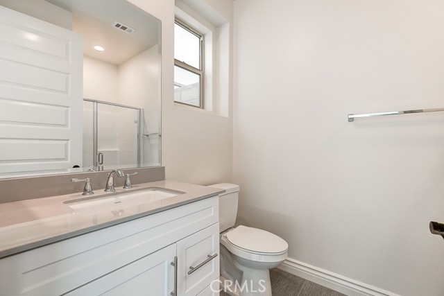 Detail Gallery Image 21 of 33 For 791 Benchmark, Irvine,  CA 92618 - 3 Beds | 3/1 Baths