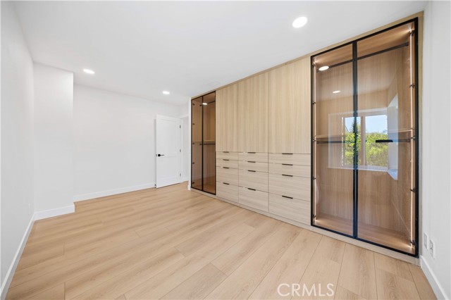 21721 Rushford Drive, Lake Forest CA: https://media.crmls.org/medias/a4ba60e8-2c8d-4218-b0a2-343672ef79dc.jpg