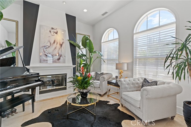 Detail Gallery Image 6 of 57 For 11823 Willard Ave, Tustin,  CA 92782 - 4 Beds | 3/1 Baths