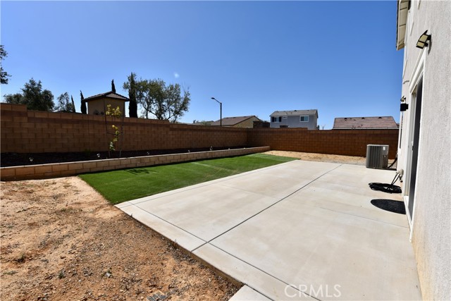 Detail Gallery Image 28 of 33 For 36913 Arezzo Ct, Beaumont,  CA 92223 - 4 Beds | 2/1 Baths