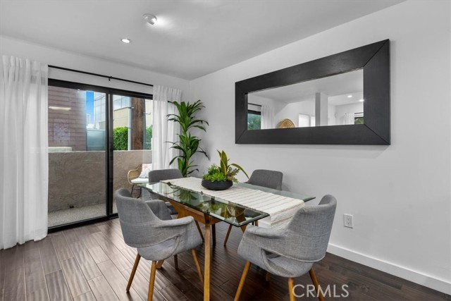 1814 Thayer Avenue, Los Angeles CA: https://media.crmls.org/medias/a4bb10d6-3ec2-4b0e-a859-b74ce5ae5b91.jpg