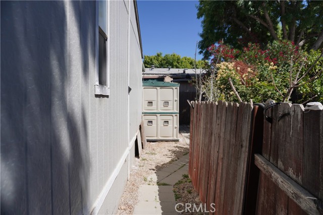 16274 Vazquez Canyon, Canyon Country CA: https://media.crmls.org/medias/a4bb6565-00cb-4312-be99-1c50f8118bd2.jpg