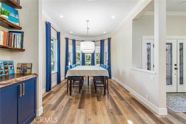 13046 Oak Crest Drive, Yucaipa CA: https://media.crmls.org/medias/a4bbe1b9-f381-4c95-a7b0-484c51fa9b3e.jpg